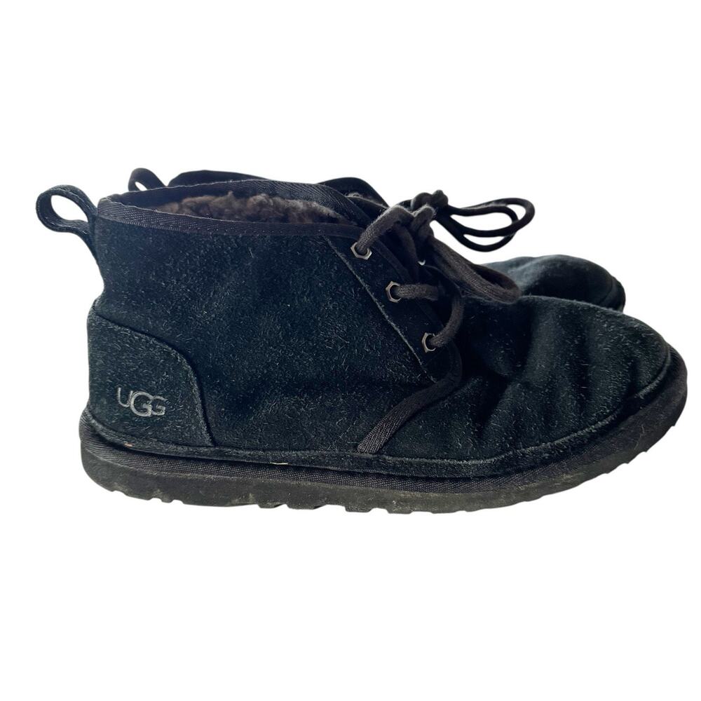 UGG Neumel Chukka Boots Mens 8 Black Suede Shearling Fur Lined